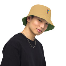 Load image into Gallery viewer, Reversible bucket hat &quot;Green/Khaki&quot;
