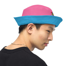 Load image into Gallery viewer, Reversible bucket hat &quot;Blue/Pink&quot;
