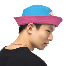 Load image into Gallery viewer, Reversible bucket hat &quot;Blue/Pink&quot;
