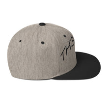 Load image into Gallery viewer, Curved Th3rap Snapback Hat
